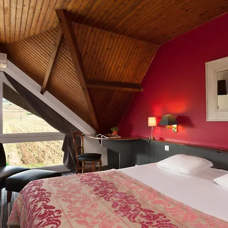 Kyriad Prestige Le Panorama 3*