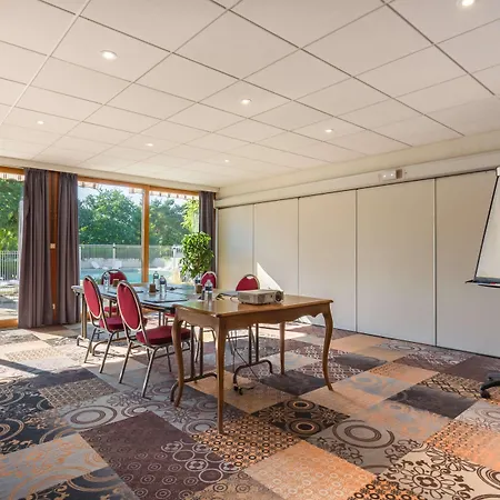 Kyriad Prestige Le Panorama Hotel 3*