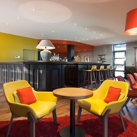 Hotel Kyriad Prestige Le Panorama 3*