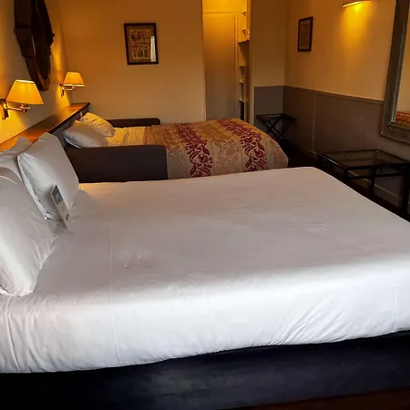 Kyriad Prestige Le Panorama Hotel