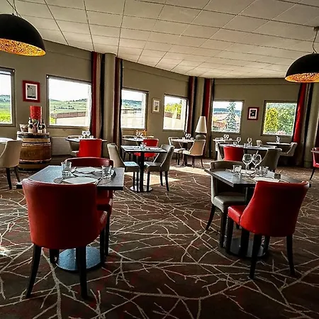 Kyriad Prestige Le Panorama Hotel 3*