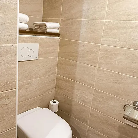 Hotel Kyriad Prestige Le Panorama Beaune (Cote d'Or)
