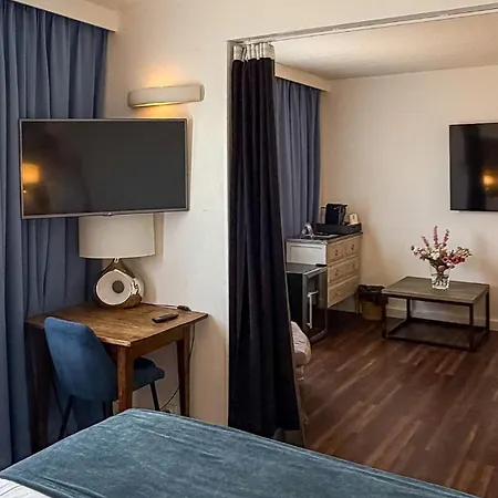 Kyriad Prestige Le Panorama