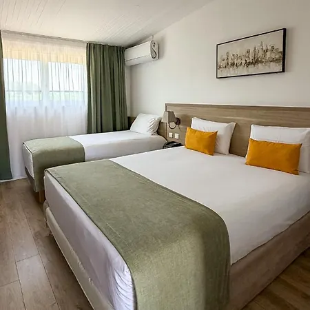 Kyriad Prestige Le Panorama Beaune (Cote d'Or)