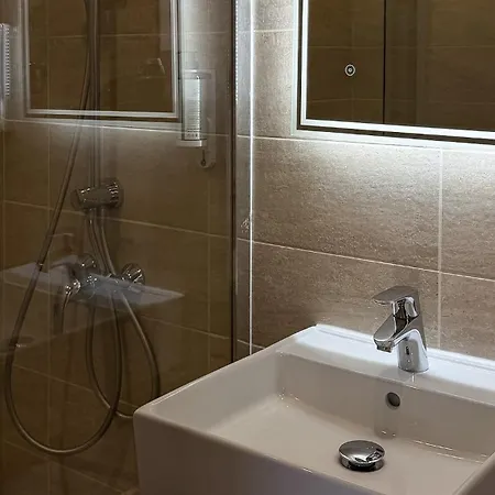Hotel Kyriad Prestige Le Panorama 3*