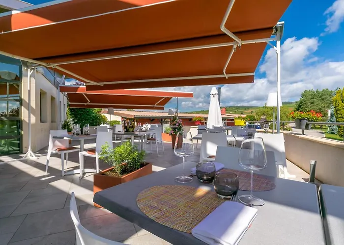 Kyriad Prestige Le Panorama