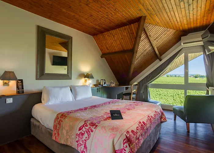 Hotel Kyriad Prestige Le Panorama Beaune (Cote d'Or)