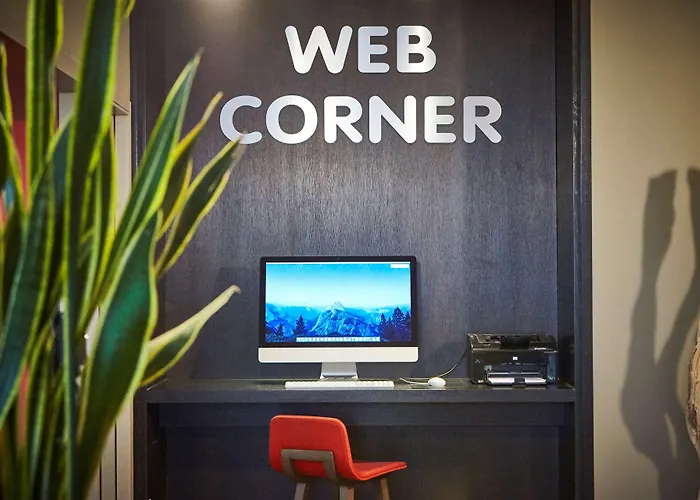 Kyriad Prestige Le Panorama Hotel 3*