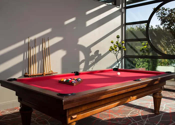 Kyriad Prestige Le Panorama Hotel 3*