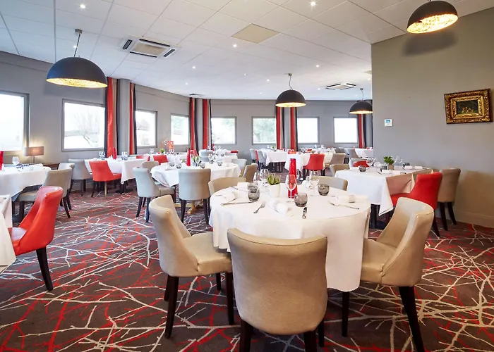 Hotel Kyriad Prestige Le Panorama 3*