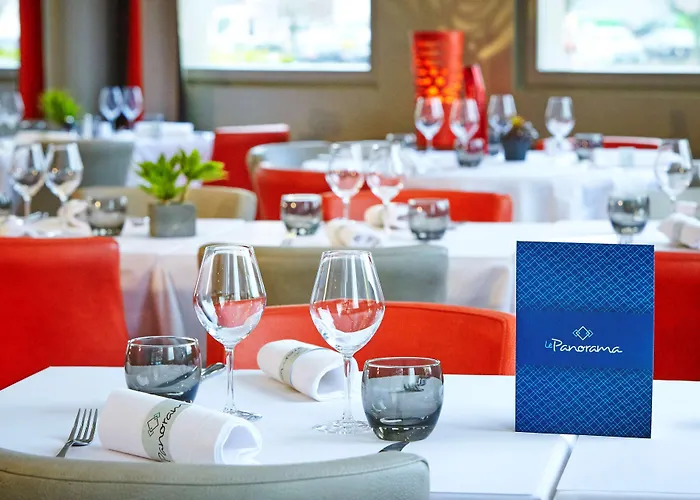 Kyriad Prestige Le Panorama Hotel 3*