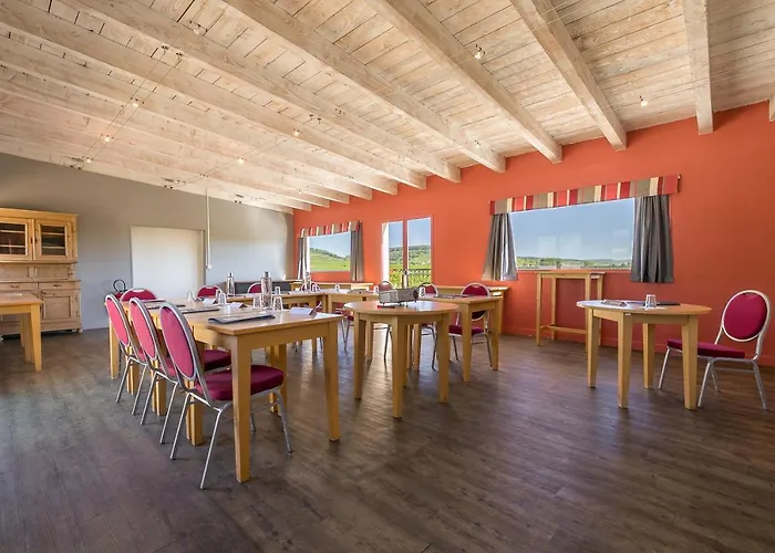 Kyriad Prestige Le Panorama Hotel