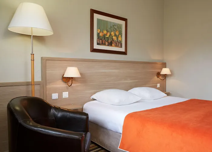 Kyriad Prestige Le Panorama 3* Beaune (Cote d'Or)