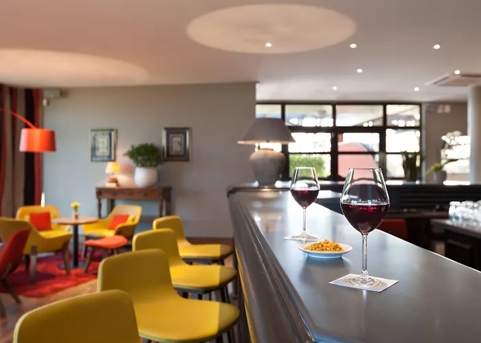 Kyriad Prestige Le Panorama Hotel 3*