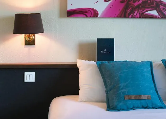 Hotel Kyriad Prestige Le Panorama 3*